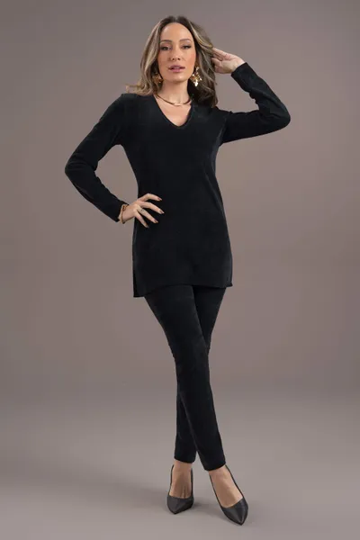 SOBRE LEGGING DECOTE V PRETO MIRA VEST SOBRE LEGGING DECOTE V PRETO MIRA VEST