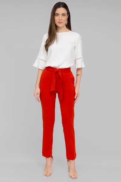 CALÇA SLIM EM PONTO ROMA COM CINTO VERMELHO MIRA V