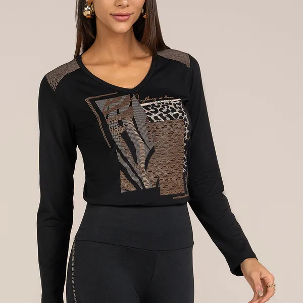T-SHIRT COM RECORTE EM JACQUARD PRETO MIRA VEST