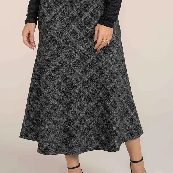 SAIA PRETA EVASÊ EM JACQUARD PRETO MIRA VEST