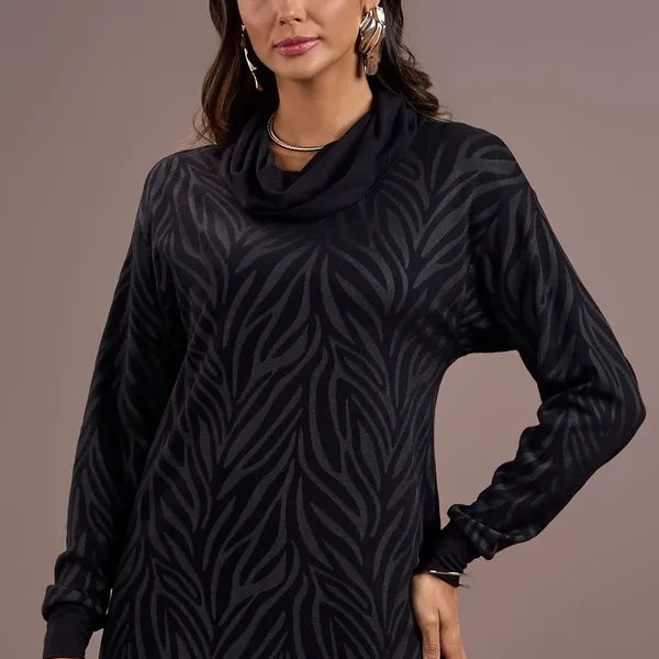 MAX PULL JACQUARD COM DEGAGÊ PRETO MIRA VEST