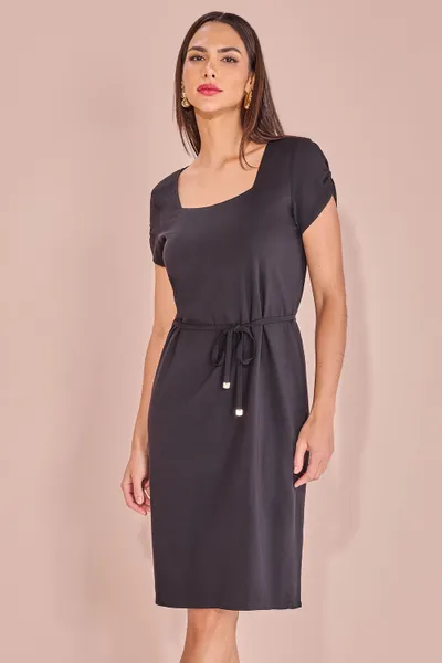 VESTIDO MANGA CURTA DECOTE QUADRADO PRETO MIRA VES