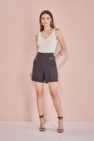 BERMUDA ALFAIATARIA BOLSO FACA PRETO MIRA VEST