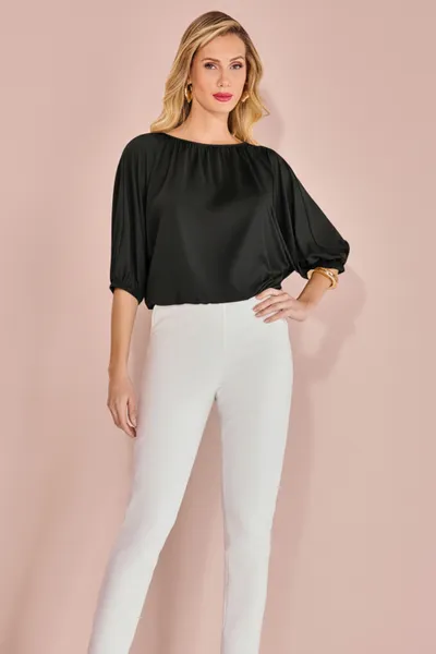 BLUSA MANGA 3/4 DECOTE CANOA PRETO MIRA VEST