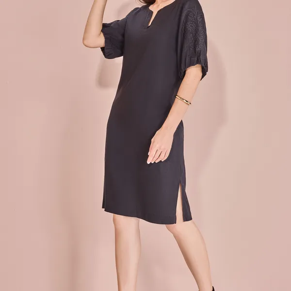 VESTIDO MANGA CURTA DECOTE REDONDO PRETO MIRA VEST