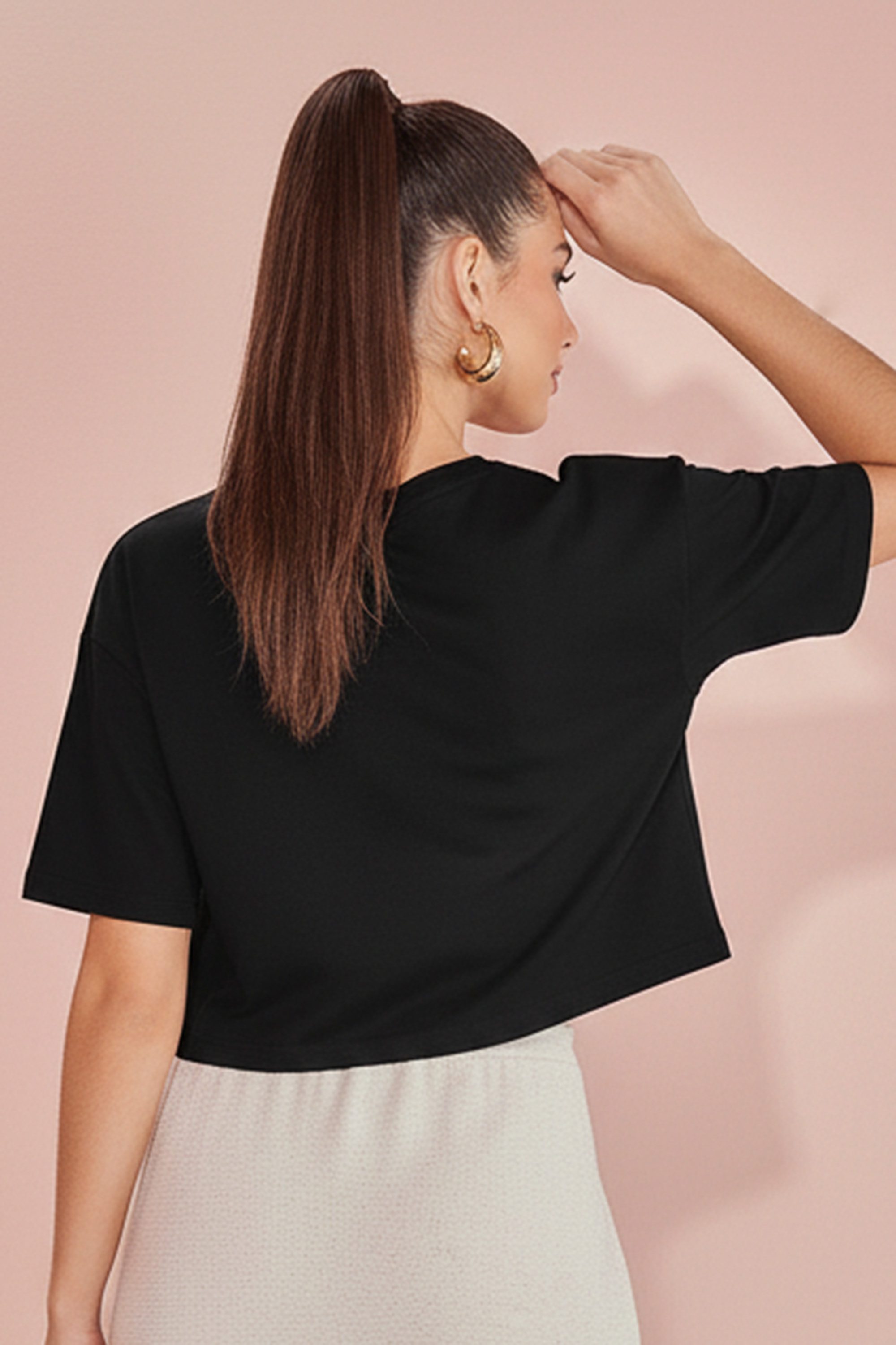 T-SHIRT CROPPED MANGA CURTA PRETO MIRA VEST
