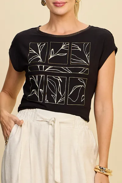 BLUSA COM VIÉS EM BRILHO E ESTAMPA EM FOIL RELEVO 