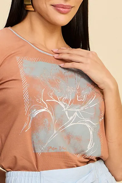 T-SHIRT COM VIVO EM LUREX E ESTAMPA EM FOIL MIRA V T-SHIRT COM VIVO EM LUREX E ESTAMPA EM FOIL MIRA V