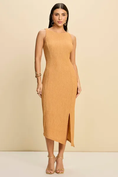 VESTIDO MIDI ASSIMÉTRICO EM MALHA CREPONADA MIRA V VESTIDO MIDI ASSIMÉTRICO EM MALHA CREPONADA MIRA V