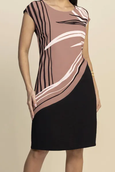 VESTIDO EM CREPE COM RECORTE EM ALFAIATARIA DE VIS VESTIDO EM CREPE COM RECORTE EM ALFAIATARIA DE VIS