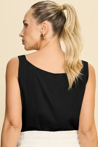 BLUSA VISCOLINHO COM BORDADO PRETO MIRA VEST