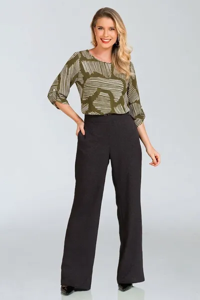 Blusa Crepe Fluido Decote Canoa Oliva Mira Vest