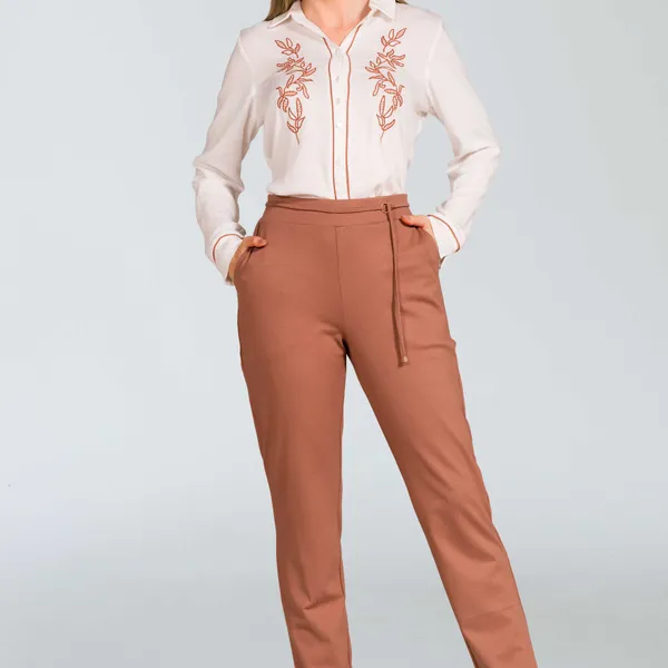 Calça Ponto Roma com Amarração Mousse Mira Vest