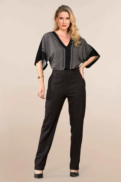 CALÇA RETA MALHA ESTRUTURADA PRETO MIRA VEST