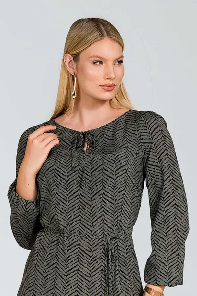 Vestido Longuete com Cinto e Transparência Mate Mira Vest Vestido Longuete com Cinto e Transparência Mate Mira Vest