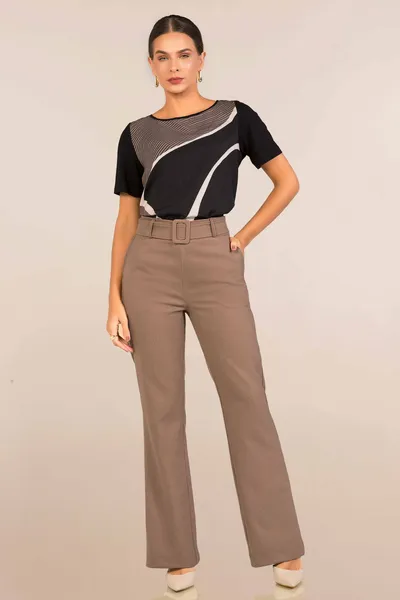 Calça Alfaiataria Camurça com Cinto Mira Vest