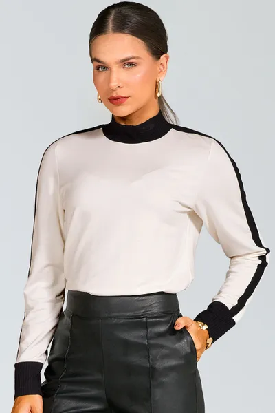 BLUSA MOLETINHO COM CANELADO GOLA ALTA OFF WHITE MIRA VEST