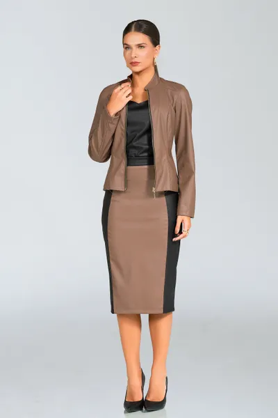 SAIA CHANEL COURO SINTÉTICO PRETO MIRA VEST
