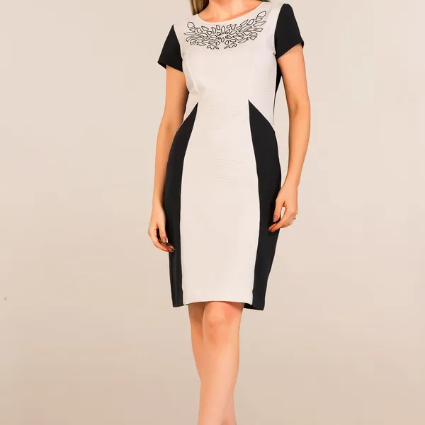 Vestido Malha Texturizada com Bordado Preto/Off Mira Vest