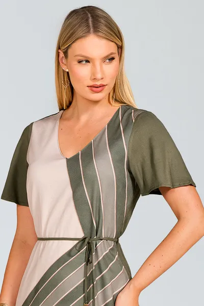 Vestido Crepe com Cinto Decote V Oliva Mira Vest