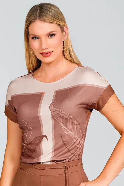 Blusa Manga Curta Mousse com Decote Redondo Mira Vest