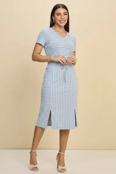 CONJUNTO LISTRADO COM CROPPED E SAIA MIDI AZUL BEBÊ MIRA VEST