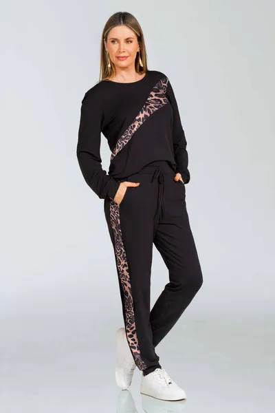 CONJUNTO MOLETINHO COM ESTAMPA PRETO MIRA VEST