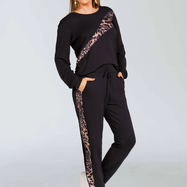 CONJUNTO MOLETINHO COM ESTAMPA PRETO MIRA VEST