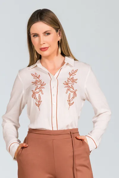 CAMISA VISCOLINHO BORDADA OFF WHITE MIRA VEST