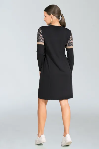 VESTIDO TRADICIONAL T-SHIRT COM PEDRARIAS PRETO MIRA VEST VESTIDO TRADICIONAL T-SHIRT COM PEDRARIAS PRETO MIRA VEST