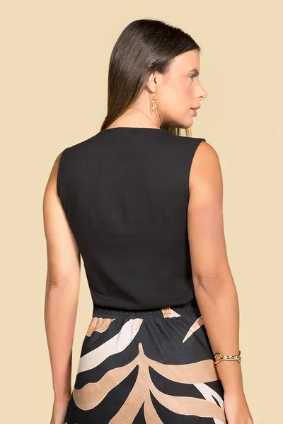 BLUSA VISCOLINHO PRETO MIRA VEST