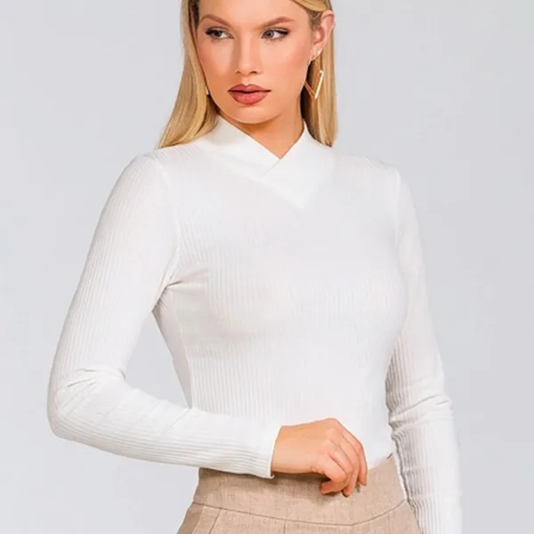 BLUSA COM DECOTE TRANSPASSADO V OFF WHITE MIRA VEST