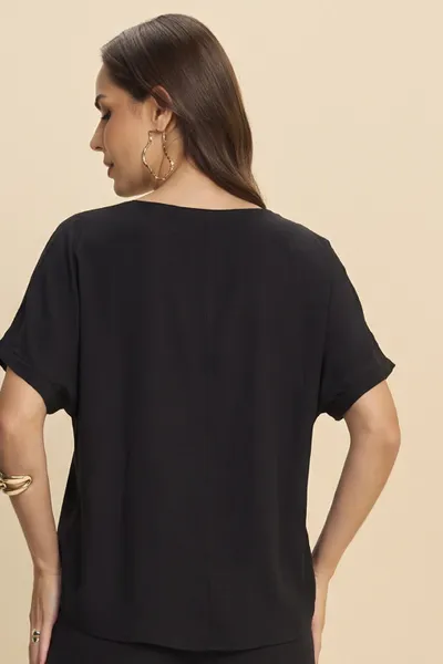 BLUSA PLANO FLUIDO COM RIBANA PRETO MIRA VEST