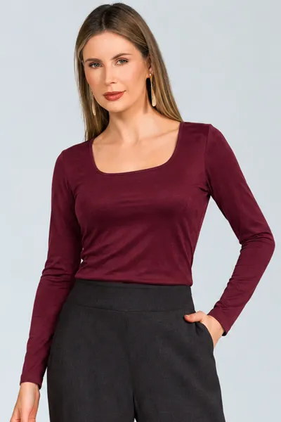 BLUSA EM SUEDE DECOTE BORDO MIRA VEST