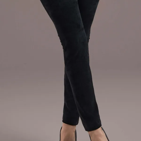 CALÇA LEGGING EM VELUDO COTELÊ PRETO MIRA VEST