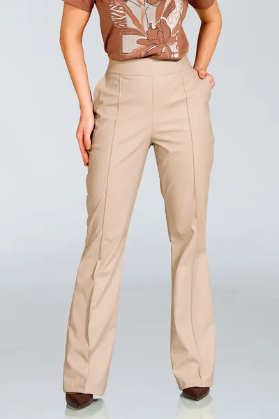 CALÇA BOOT CUT COURO SINTÉTICO MARFIM MIRA VEST